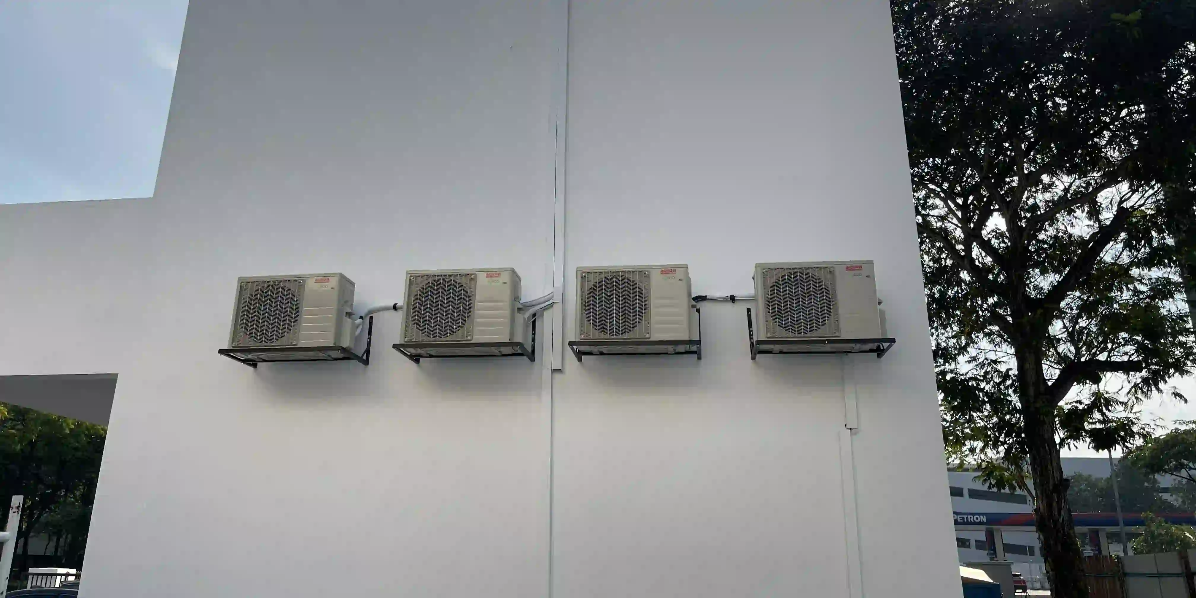Air conditioning installation photo 1